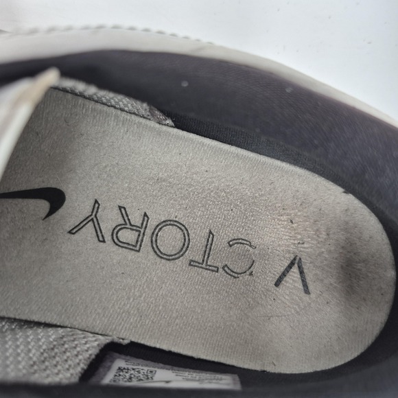 Nike Victory Golf Shoes Mens Size 10 White Black React Spiked Cleats DJ6570-100 - Picture 11 of 13